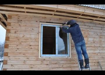 Чем крепить пластиковые окна в деревянных домах