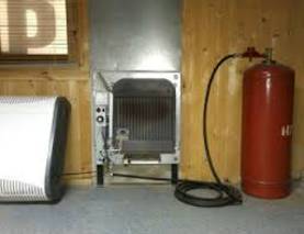Установка газового конвектора в деревянном доме